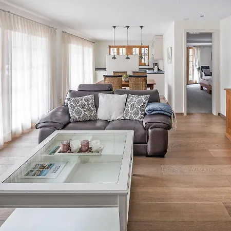 Smaragd-1 By Interhome